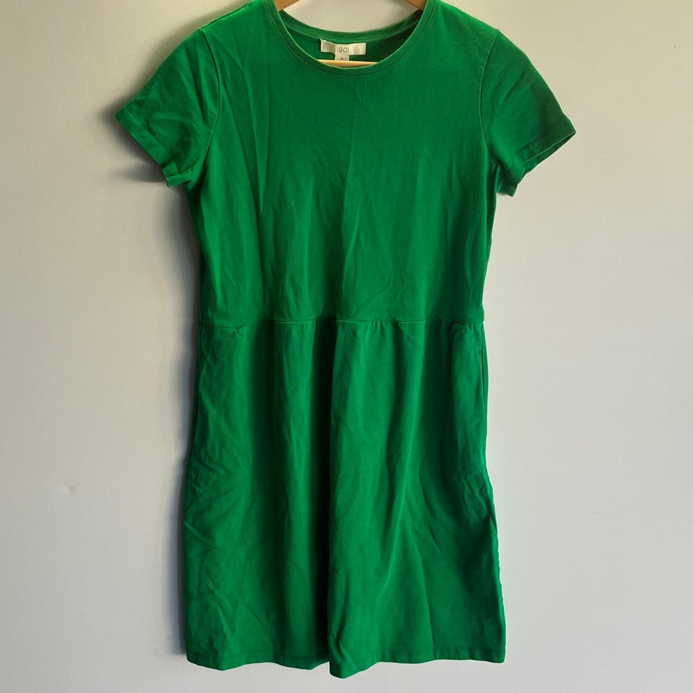 1901 Emerald Green Tee